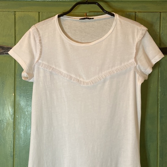 Sisley White Cotton Tee With Ruffle - Picture 2 of 10